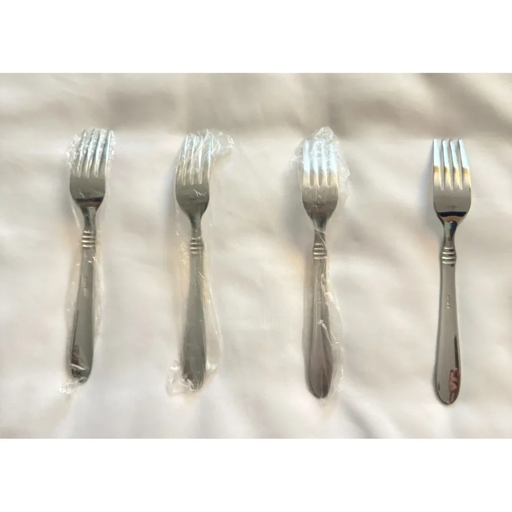 Oneida set four